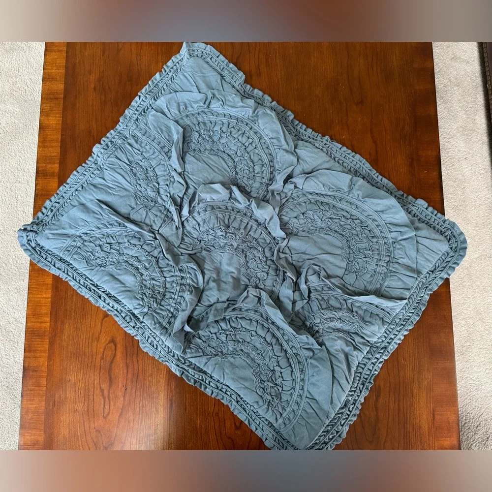 Anthropologie Rivulets bedding Standard pillow sham Blue gray 20” X 26” EUC